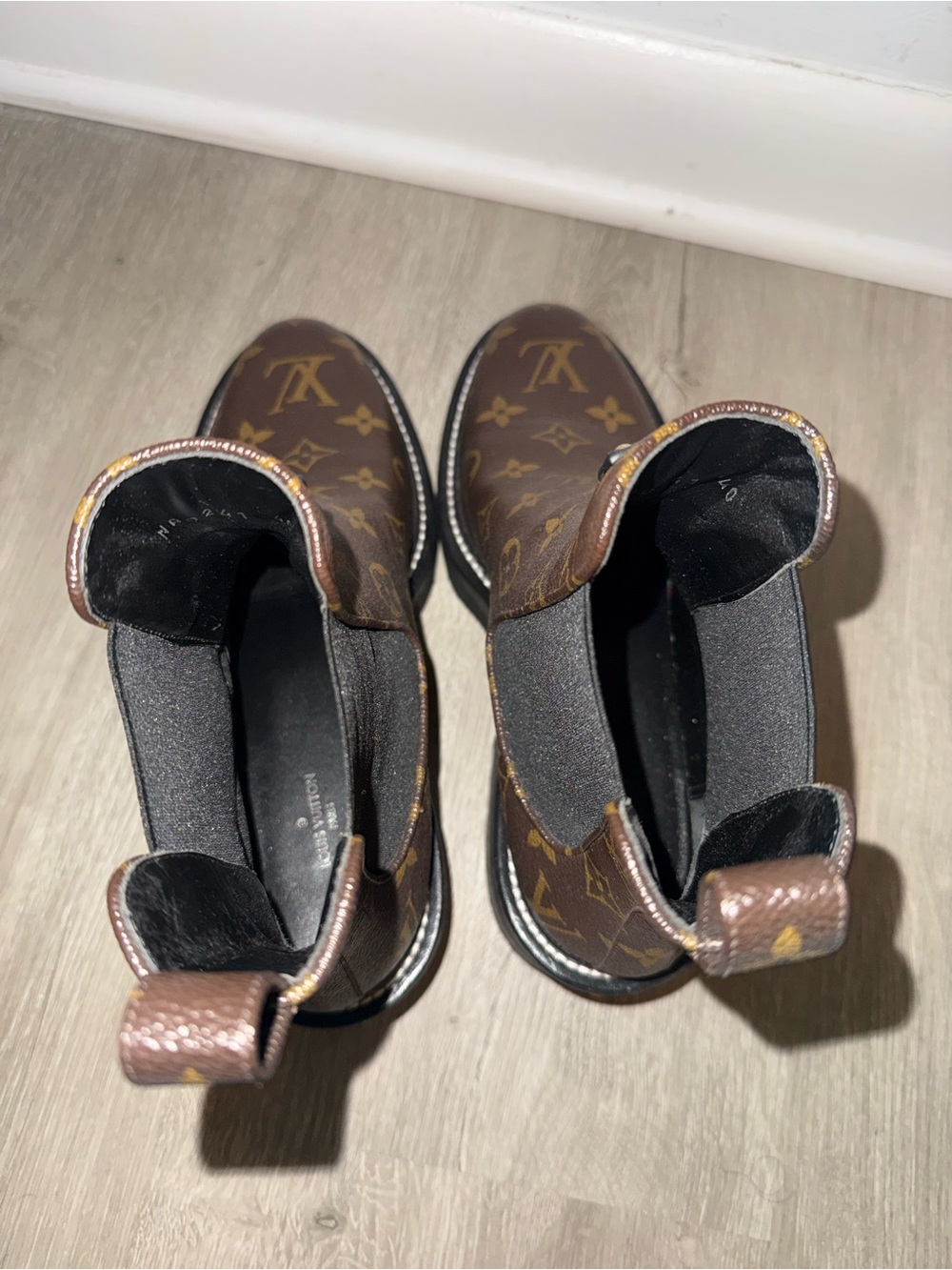 Louis Vuitton Patent Monogram Beaubourg Ankle Boots - Picture 8 of 12
